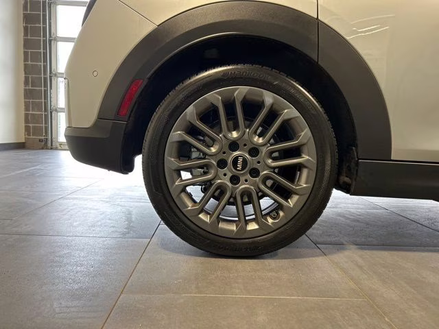 2025 Silver MINI Cooper S Signature Plus FWD Hatchback