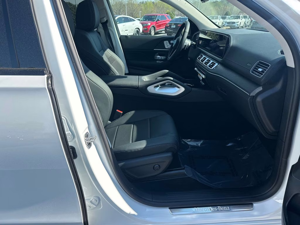 2026 Moonlight Mercedes-Benz GLE GLE 450e AWD SUV