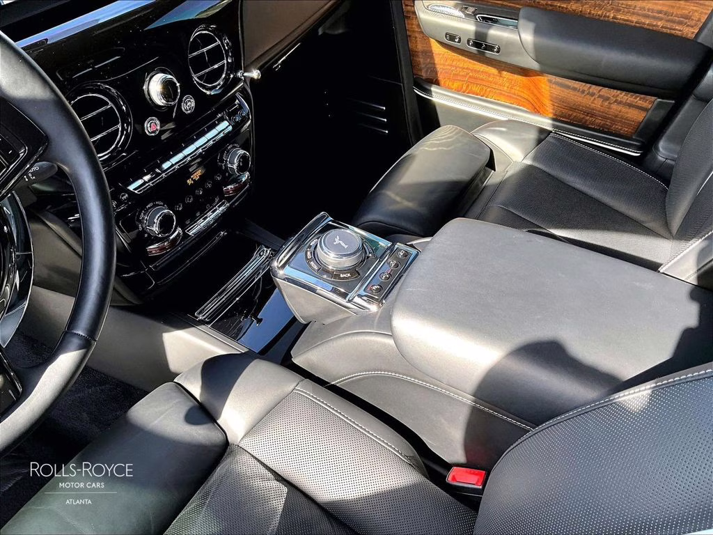 2020 Black Rolls-Royce Phantom RWD Sedan