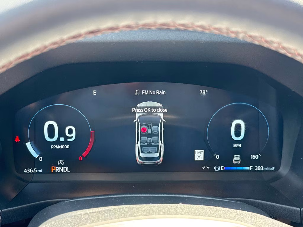 2025 Star White Metallic Tri-Coat Ford Explorer Active RWD SUV