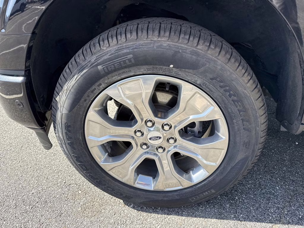 2023 Agate Black Metallic Ford F-150 Platinum 4X4 Truck