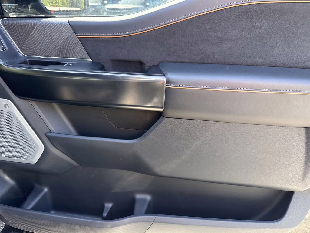 2023 Agate Black Metallic Ford F-150 Platinum 4X4 Truck