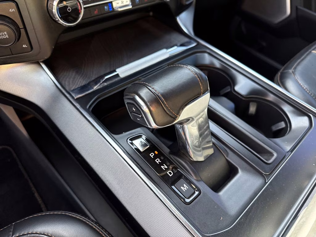 2023 Agate Black Metallic Ford F-150 Platinum 4X4 Truck