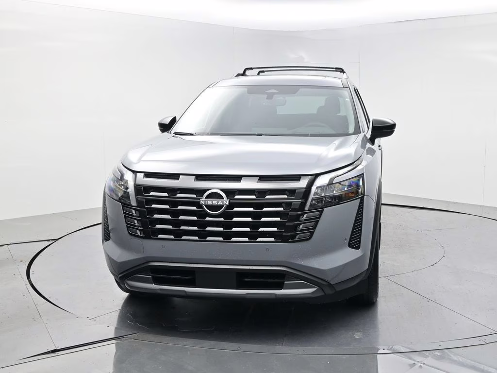 2026 Boulder Gray Pearl Nissan Pathfinder Platinum FWD SUV