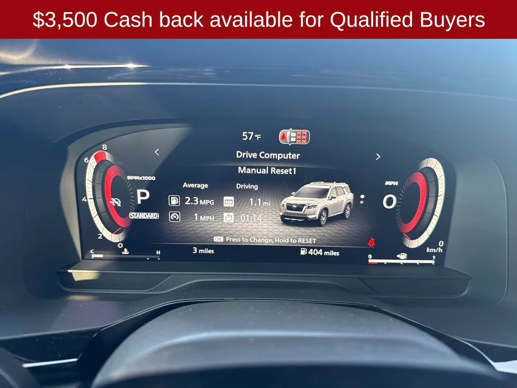 2026 Everest White Pearl Tricoat Nissan Pathfinder Platinum FWD SUV