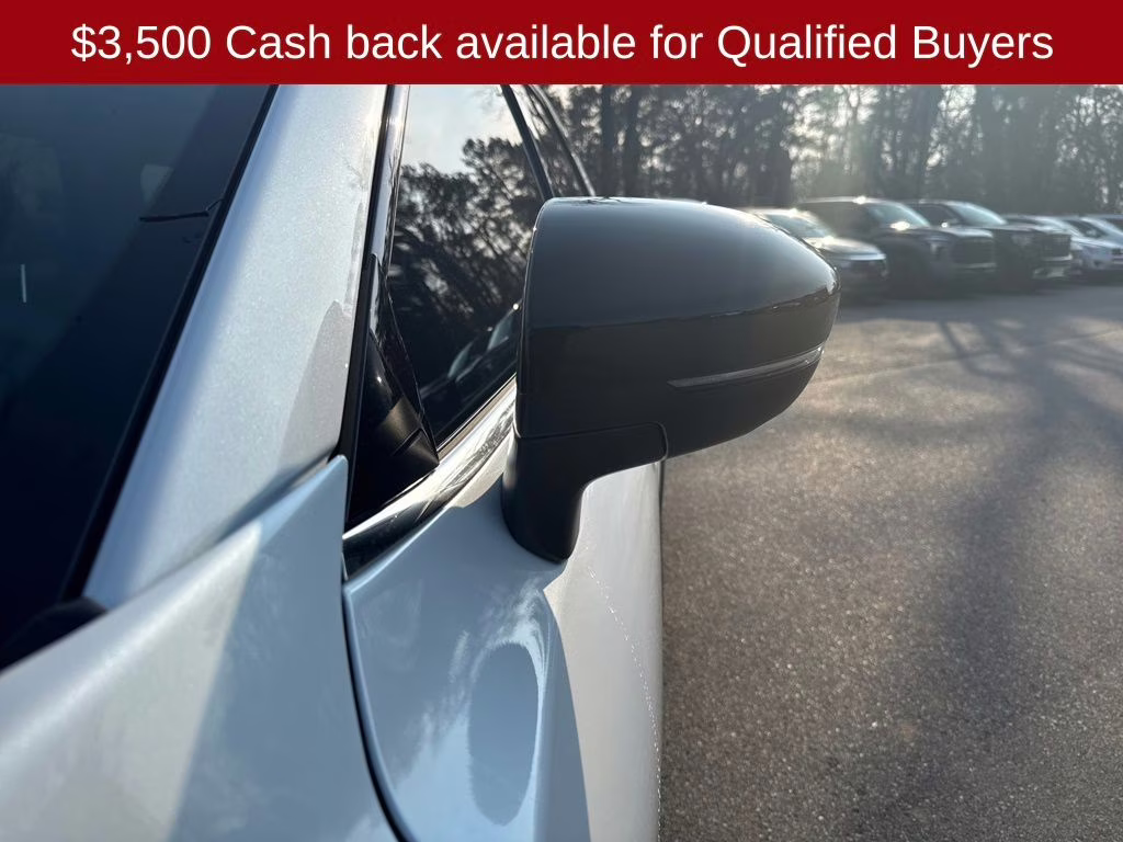 2026 Everest White Pearl Tricoat Nissan Pathfinder Platinum FWD SUV