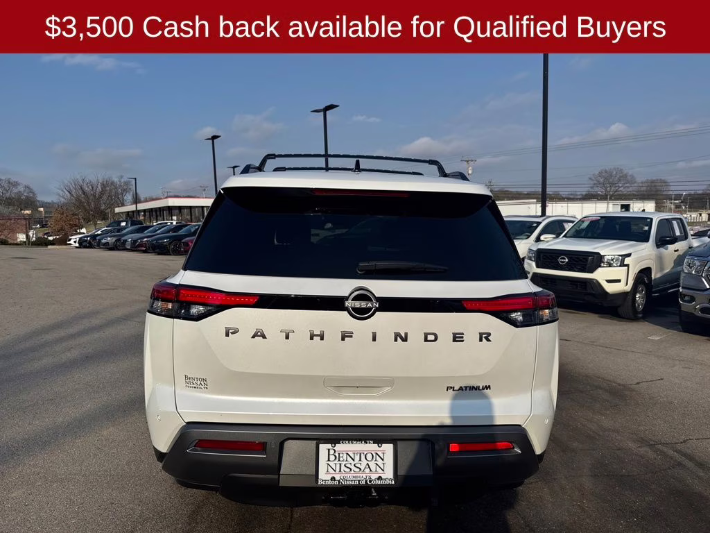 2026 Everest White Pearl Tricoat Nissan Pathfinder Platinum FWD SUV