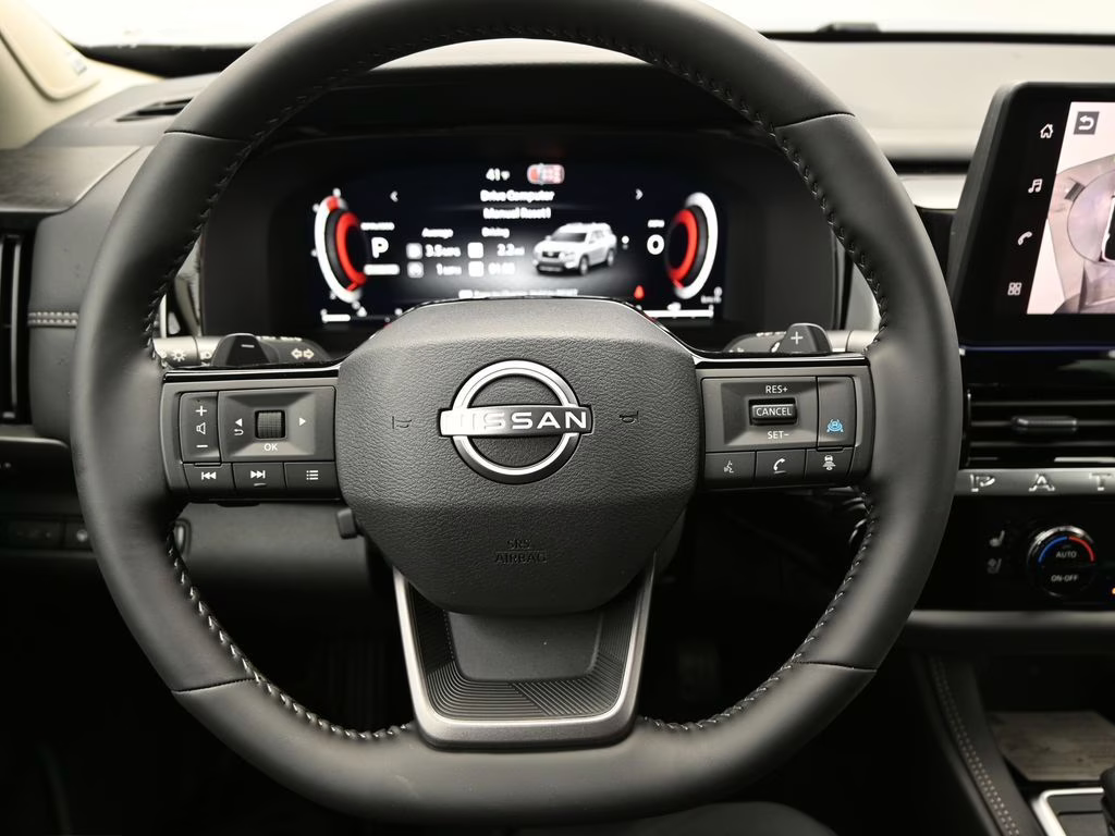 2026 Boulder Gray Pearl Nissan Pathfinder Platinum FWD SUV