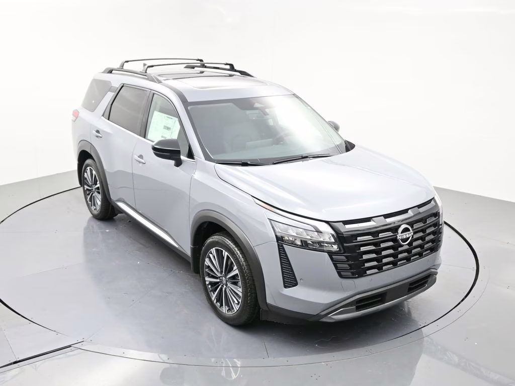 2026 Boulder Gray Pearl Nissan Pathfinder Platinum FWD SUV