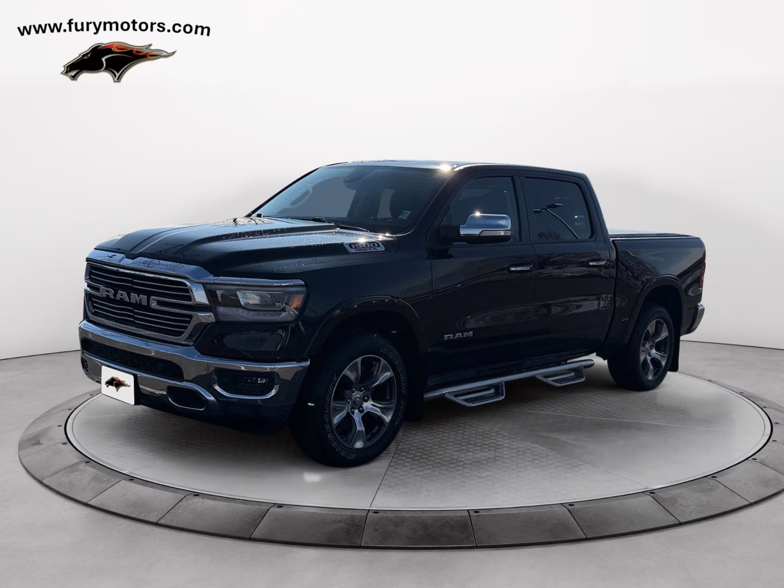2020 Diamond Black Crystal Pearlcoat Ram 1500 Laramie 4X4 Truck