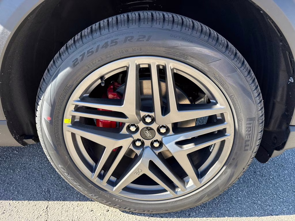 2026 Rapid Red Metallic Tinted Clearcoat Ford Explorer ST-Line RWD SUV