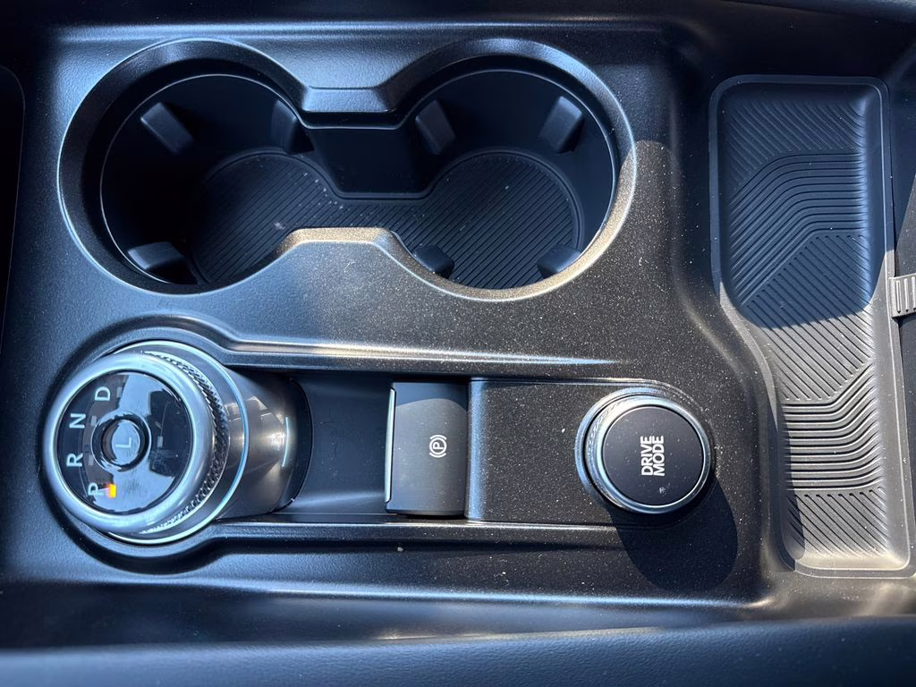 2026 Rapid Red Metallic Tinted Clearcoat Ford Explorer ST-Line RWD SUV