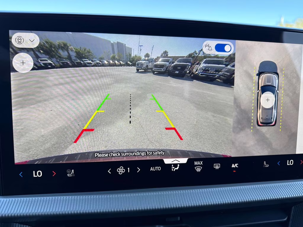 2026 Rapid Red Metallic Tinted Clearcoat Ford Explorer ST-Line RWD SUV