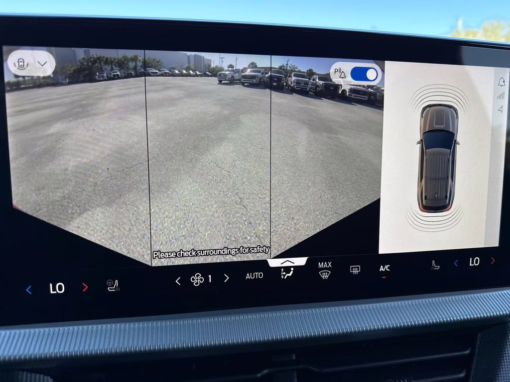 2026 Rapid Red Metallic Tinted Clearcoat Ford Explorer ST-Line RWD SUV