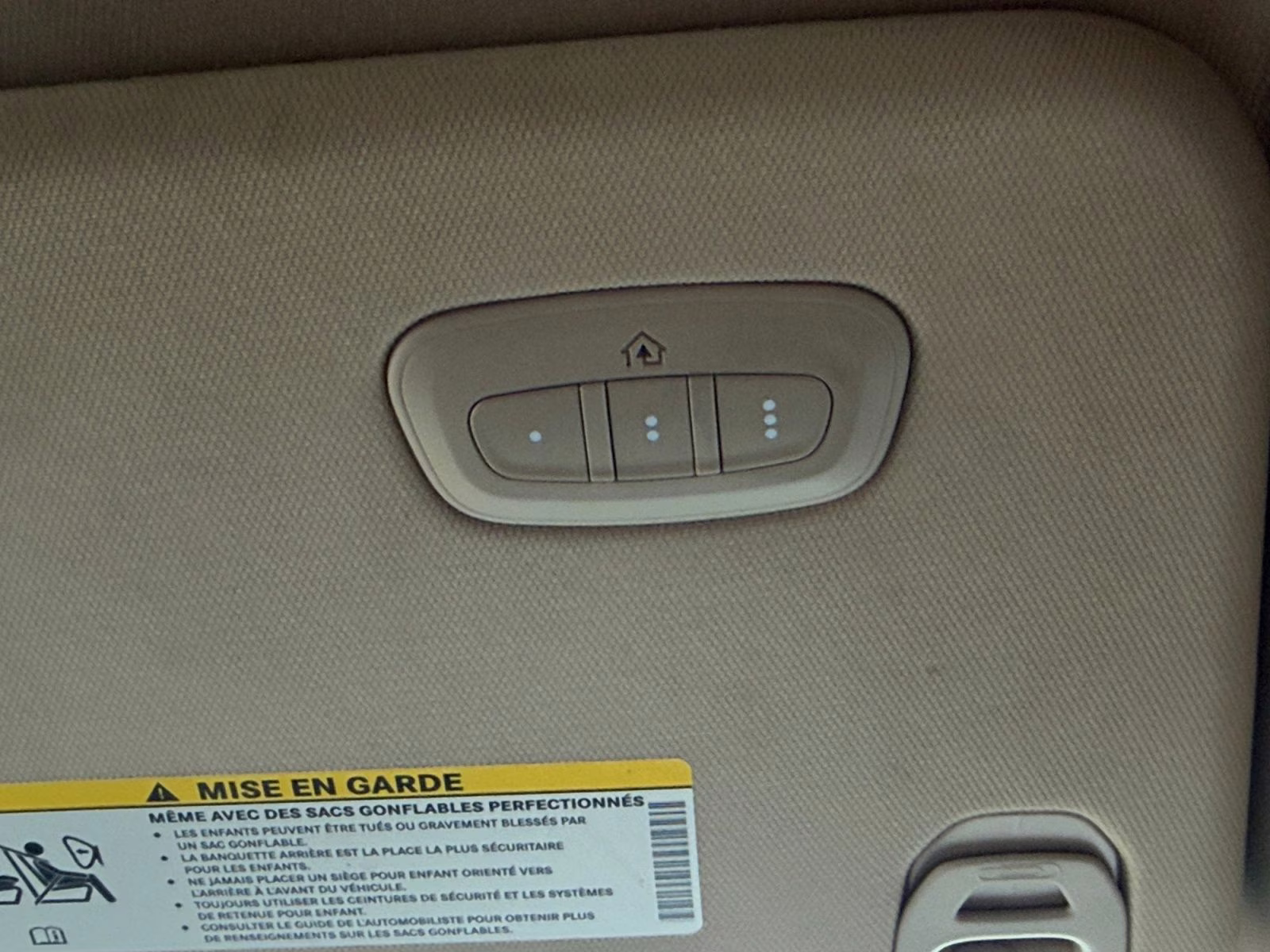 2020 Diamond Black Crystal Pearlcoat Ram 1500 Laramie 4X4 Truck