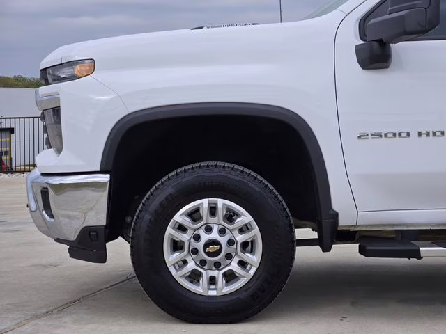 2024 Summit White Chevrolet Silverado 2500HD LT 4X4 Truck