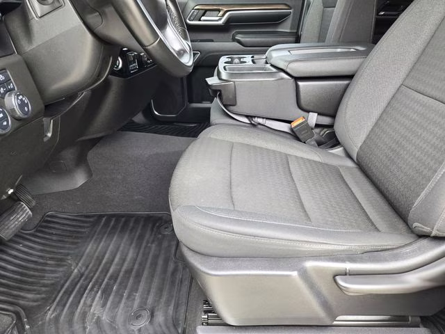 2024 Summit White Chevrolet Silverado 2500HD LT 4X4 Truck