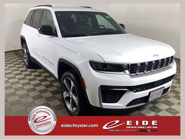 2026 Bright White Clearcoat Jeep Grand Cherokee Limited 4X4 SUV