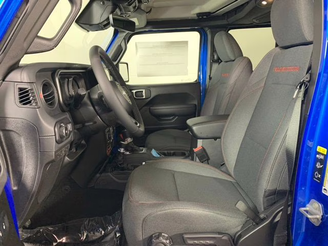 2026 Hydro Blue Pearl Coat Jeep Wrangler 4-Door Rubicon 4X4 SUV