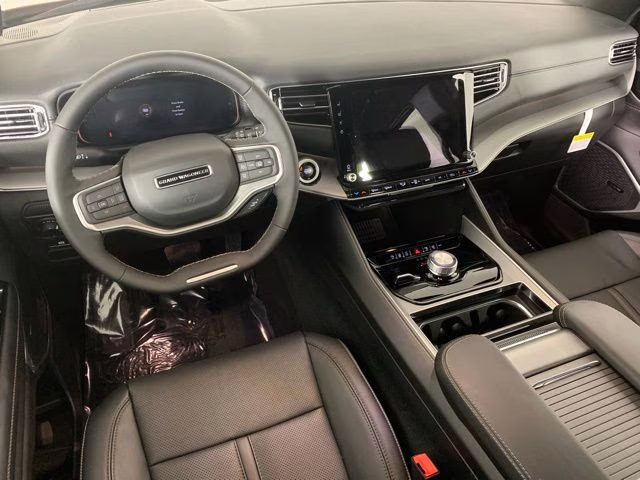 2026 Velvet Red Pearlcoat Jeep Grand Wagoneer 4x4 4X4 SUV