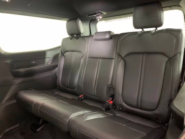 2026 High Gloss Black Jeep Grand Wagoneer 4x4 4X4 SUV