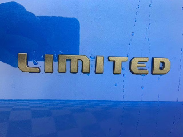 2026 Hydro Blue Pearlcoat Jeep Cherokee Limited 4X4 SUV