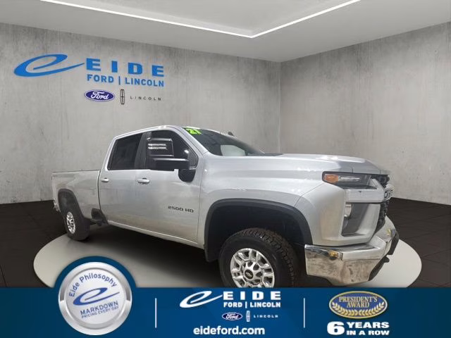 2021 Silver Ice Metallic Chevrolet Silverado 2500HD LT 4X4 Truck