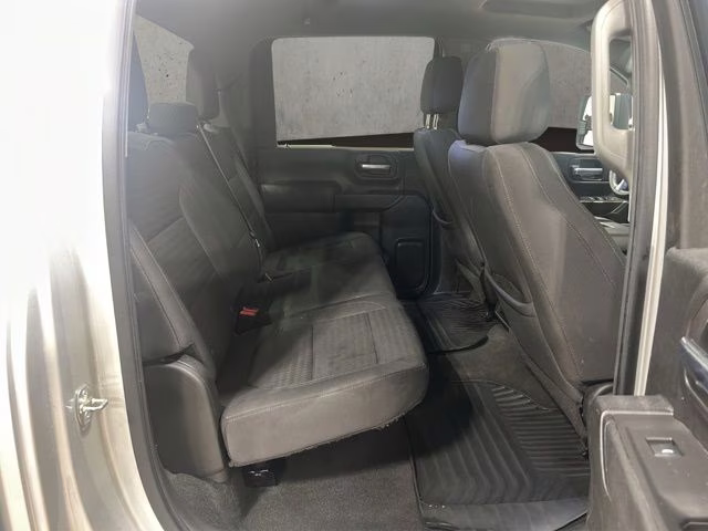 2021 Silver Ice Metallic Chevrolet Silverado 2500HD LT 4X4 Truck