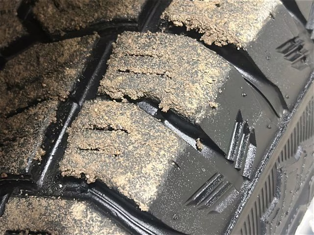 2021 Silver Ice Metallic Chevrolet Silverado 2500HD LT 4X4 Truck