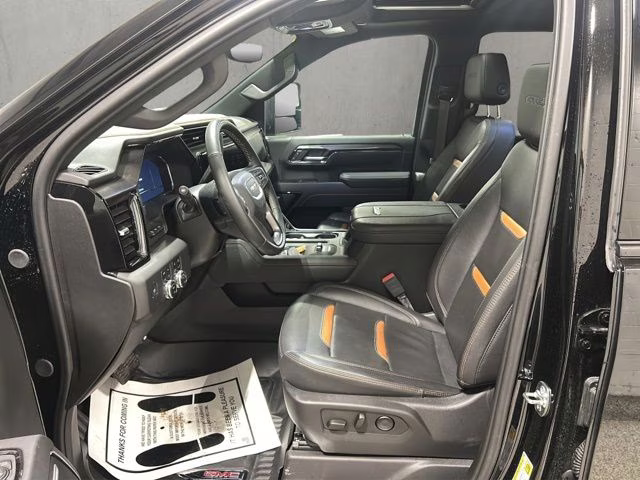 2025 Onyx Black GMC Sierra 2500HD AT4 4X4 Truck