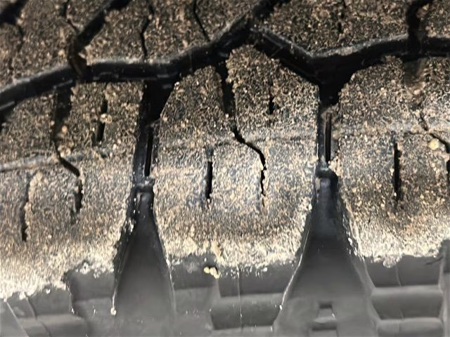 2025 Onyx Black GMC Sierra 2500HD AT4 4X4 Truck