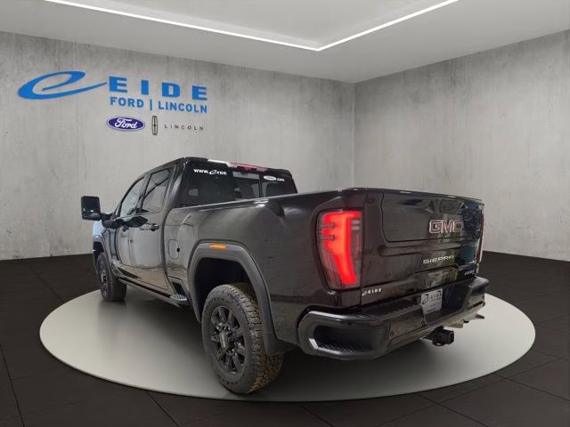 2025 Onyx Black GMC Sierra 2500HD AT4 4X4 Truck