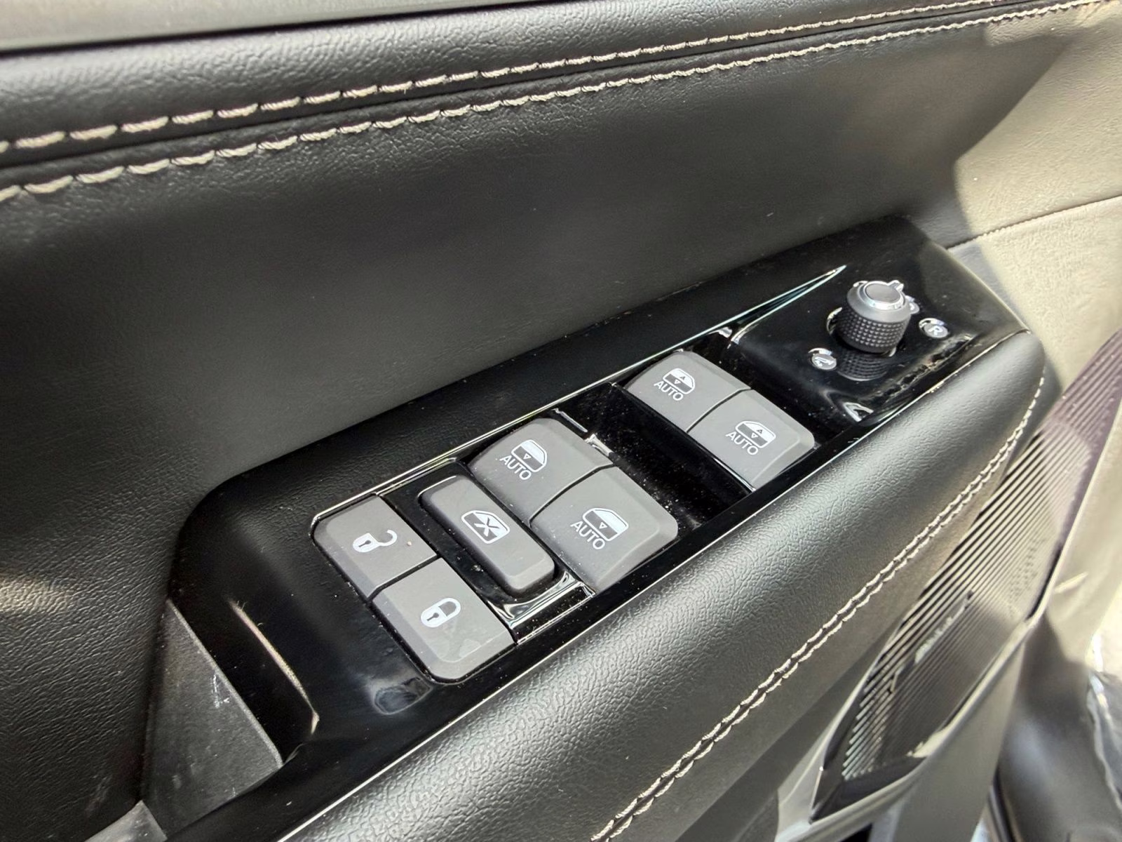 2026 Silver Zynith Jeep Grand Wagoneer L Limited Reserve 4X4 SUV