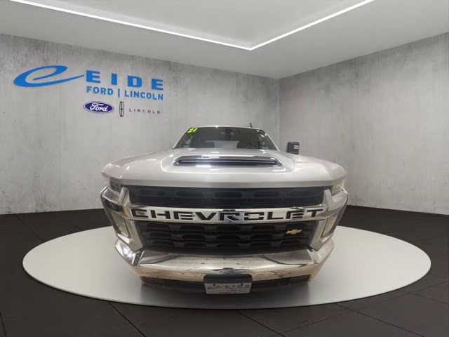 2021 Silver Ice Metallic Chevrolet Silverado 2500HD LT 4X4 Truck