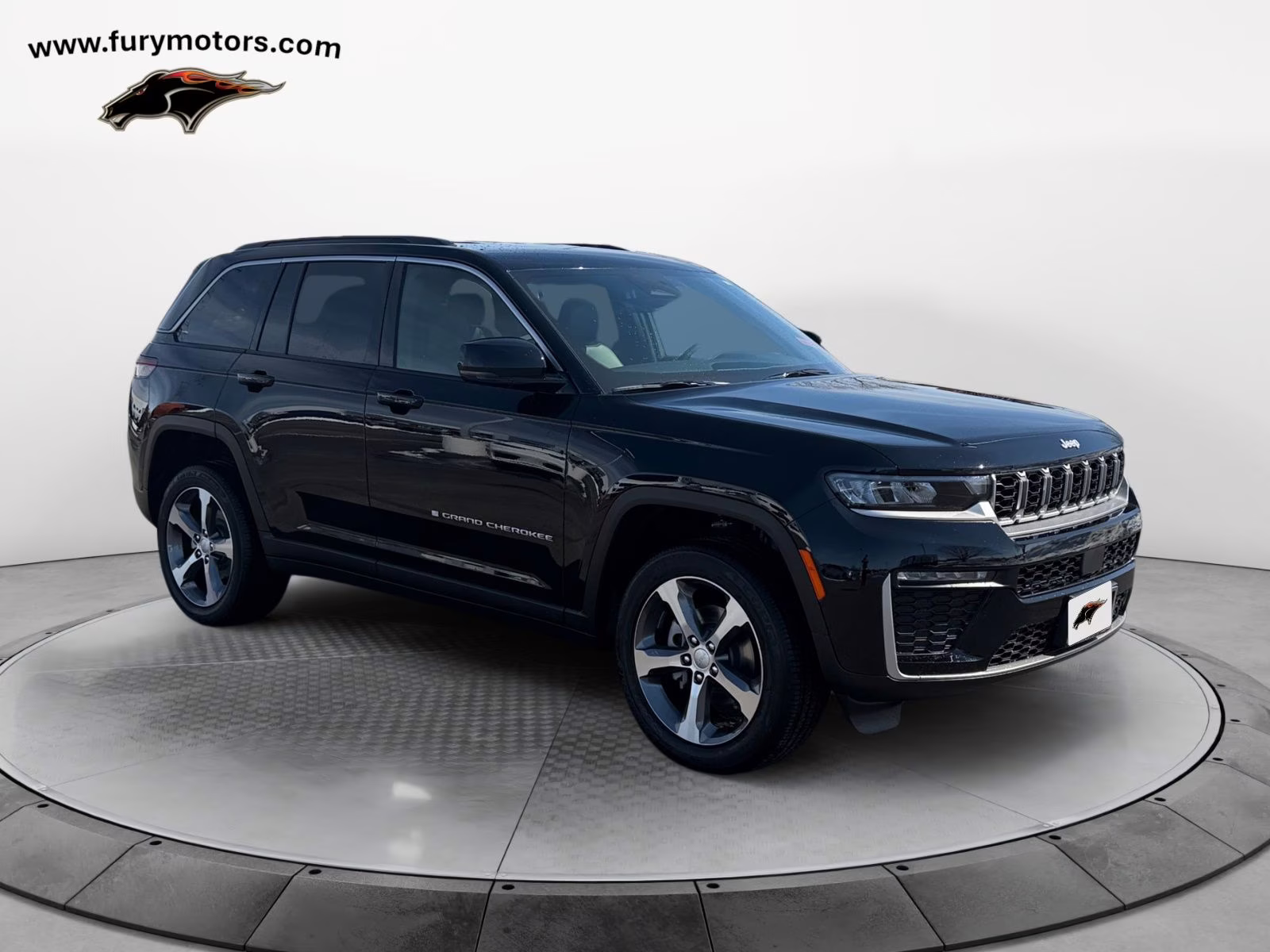 2026 Diamond Black Crystal Pearlcoat Jeep Grand Cherokee Limited 4X4 SUV
