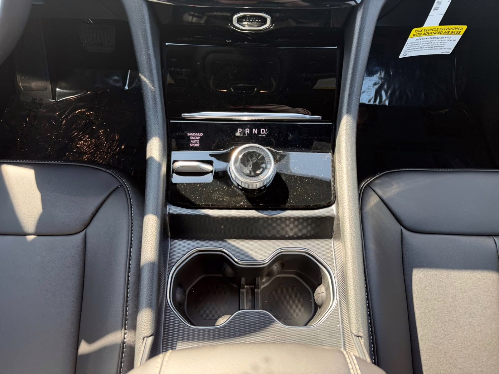 2026 Diamond Black Crystal Pearlcoat Jeep Grand Cherokee Limited 4X4 SUV