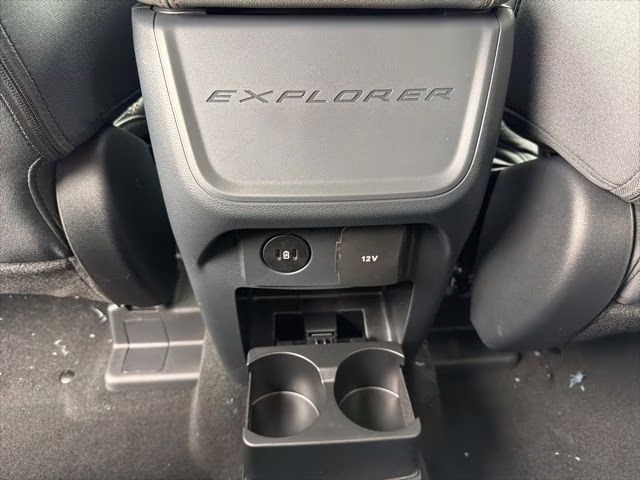 2026 Agate Black Metallic Ford Explorer Active 4X4 SUV