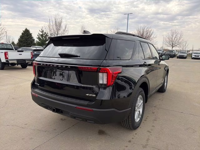 2026 Agate Black Metallic Ford Explorer Active 4X4 SUV