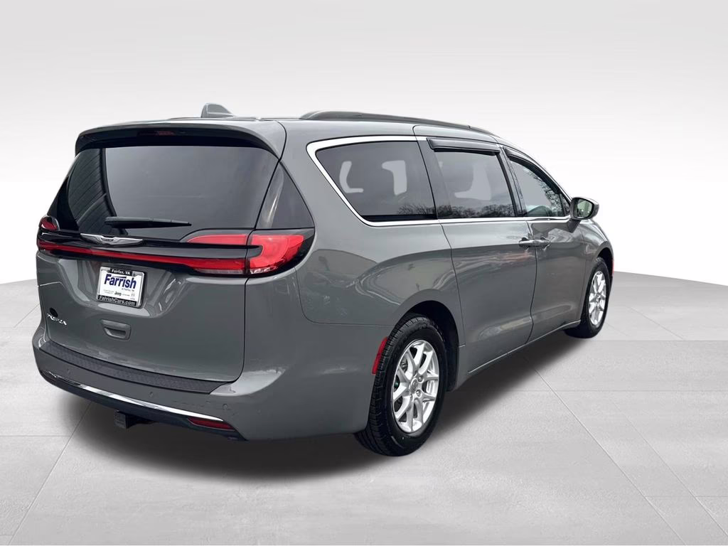 2022 Ceramic Gray Clearcoat Chrysler Pacifica Touring L FWD Van
