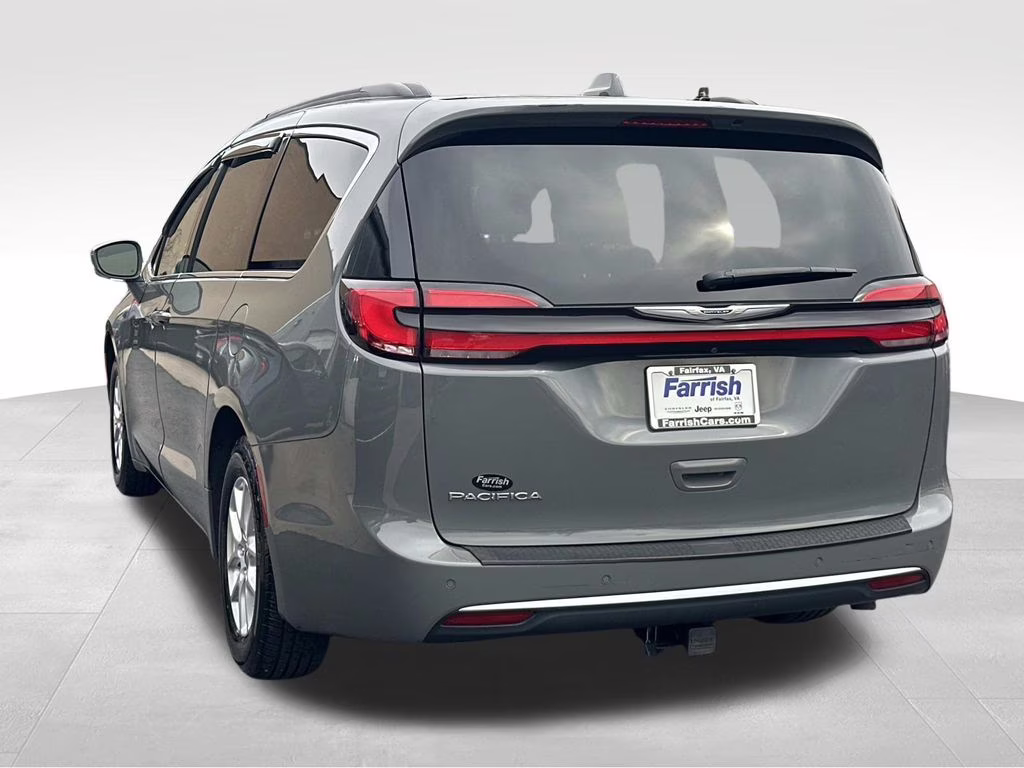 2022 Ceramic Gray Clearcoat Chrysler Pacifica Touring L FWD Van