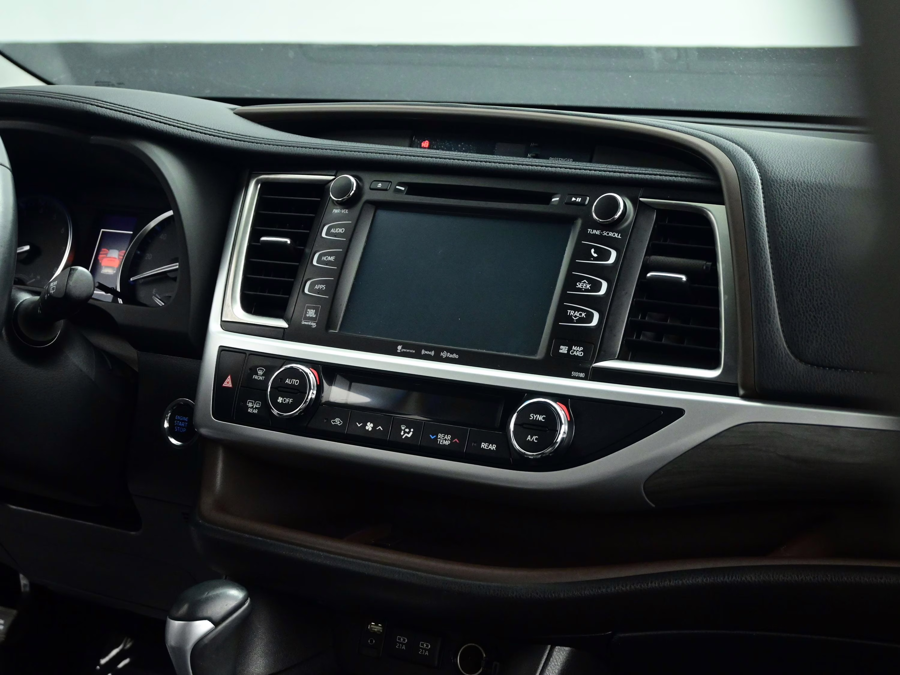 2018 Gray Toyota Highlander Limited FWD SUV