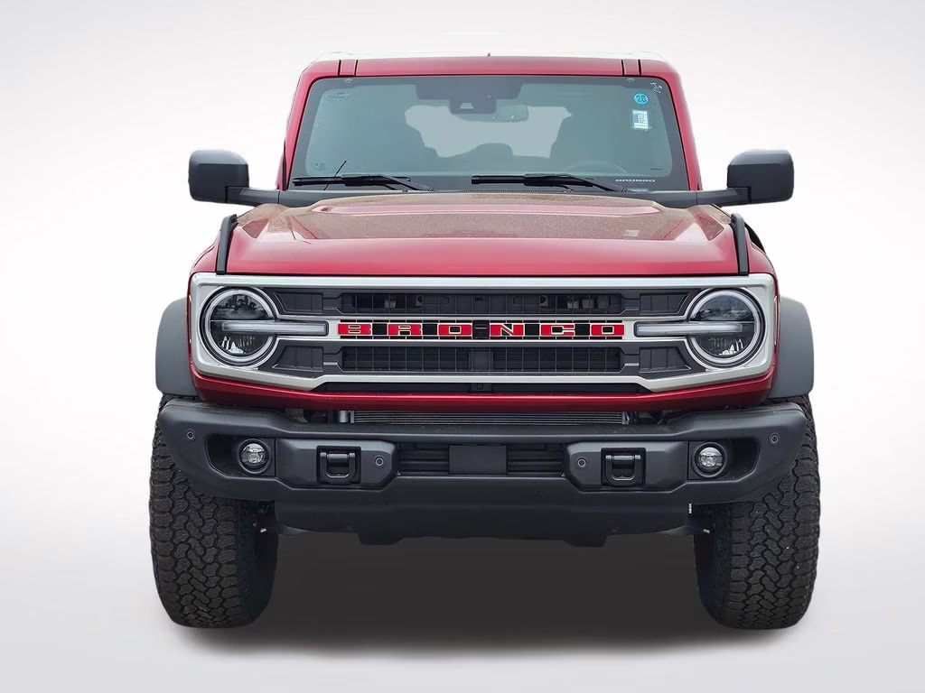 2026 Ruby Red Metallic Tinted Clearcoat Ford Bronco Outer Banks 4X4 SUV