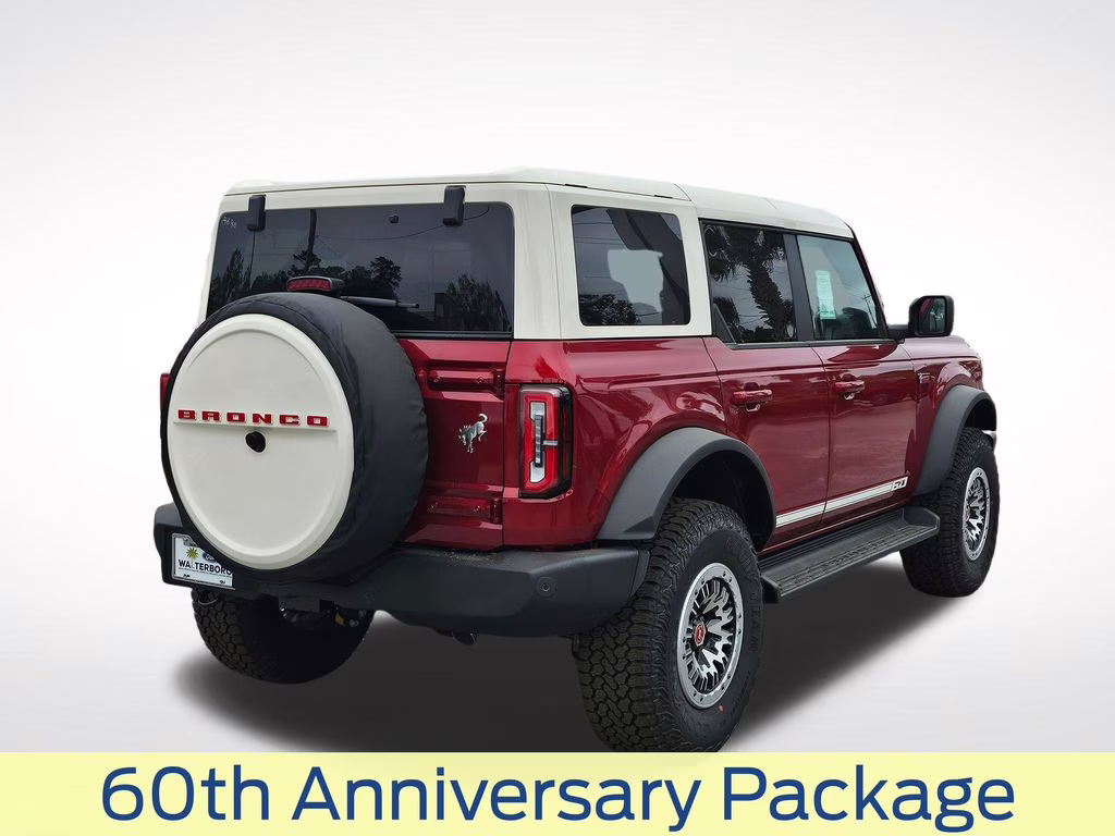 2026 Ruby Red Metallic Tinted Clearcoat Ford Bronco Outer Banks 4X4 SUV