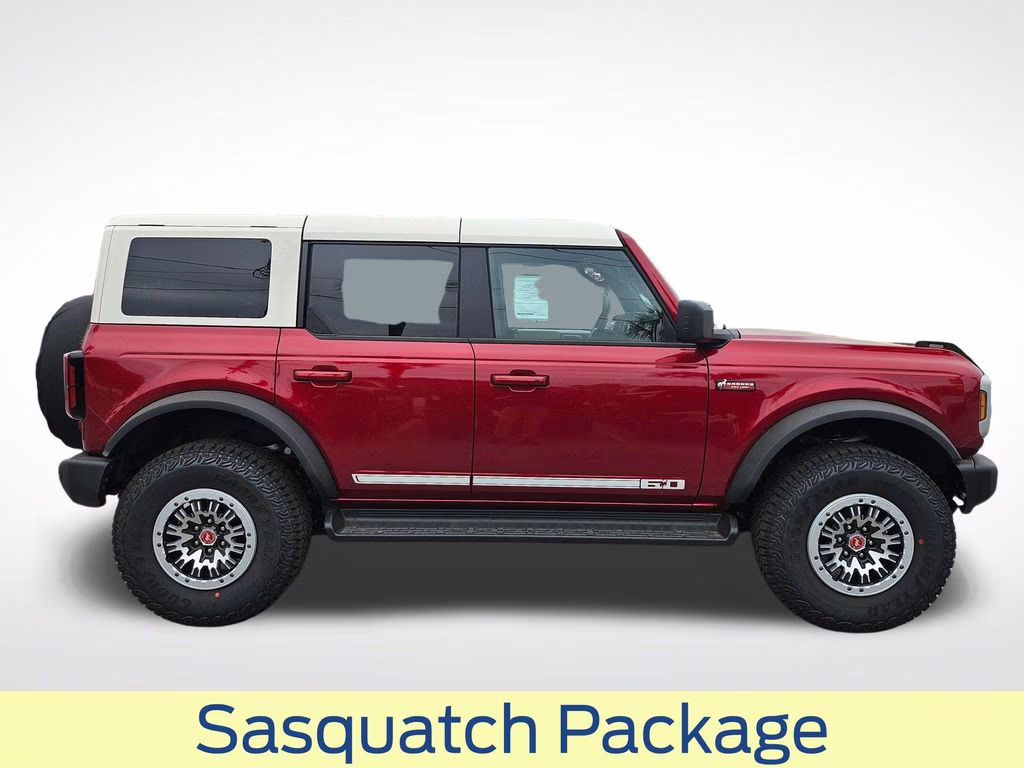 2026 Ruby Red Metallic Tinted Clearcoat Ford Bronco Outer Banks 4X4 SUV