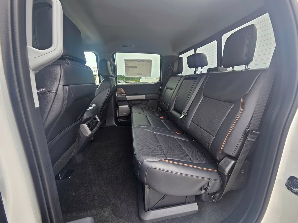 2026 Star White Metallic Tri-Coat Ford Super Duty F-250 SRW Lariat 4X4 Truck