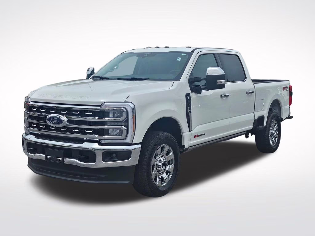 2026 Star White Metallic Tri-Coat Ford Super Duty F-250 SRW Lariat 4X4 Truck