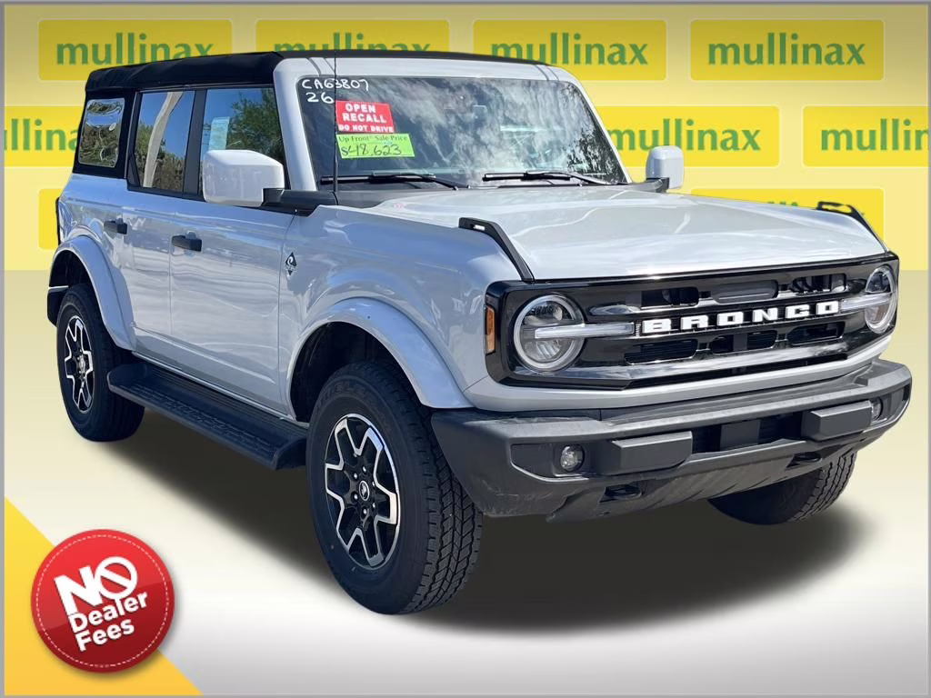 2026 Avalanche Ford Bronco Outer Banks 4X4 SUV