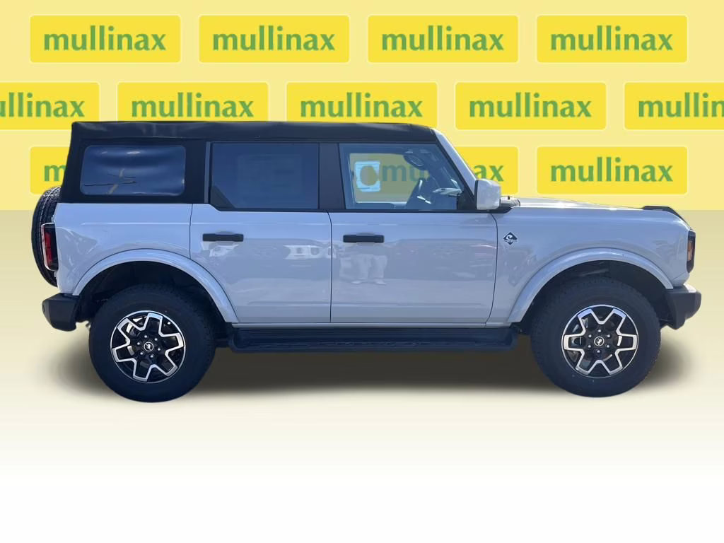 2026 Avalanche Ford Bronco Outer Banks 4X4 SUV