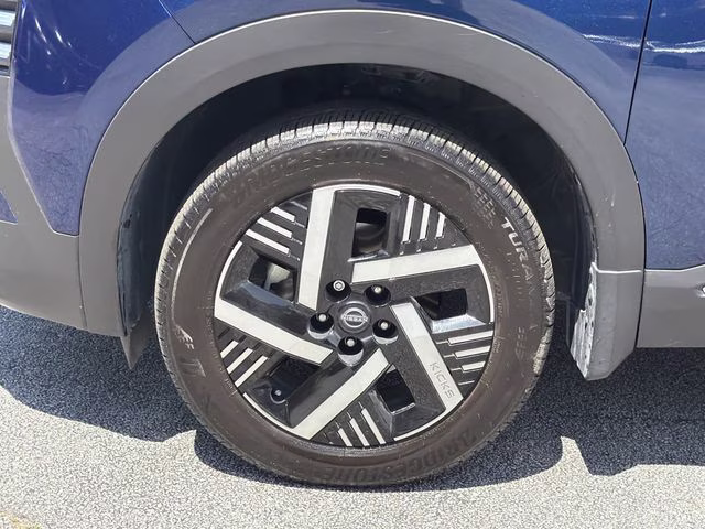 2025 Deep Blue Pearl Nissan Kicks SV FWD SUV