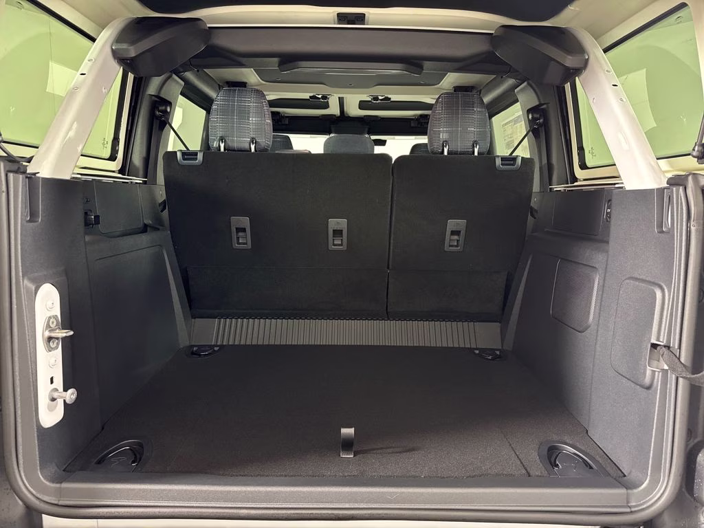 2026 Oxford White Ford Bronco Heritage Edition 4X4 SUV
